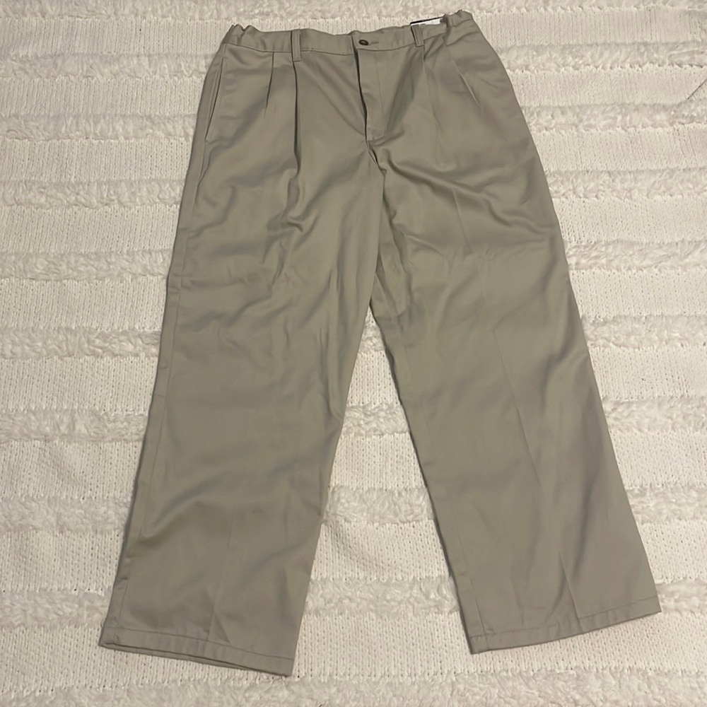 George pants khaki pleated front twill stain release adjustable boys size 16 H